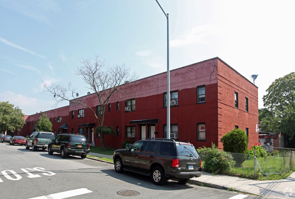 10231 184th St, Hollis, NY 11423 Apartments in Hollis, NY