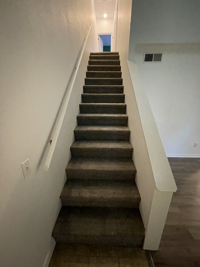 Foto del edificio - 930 E Primrose St