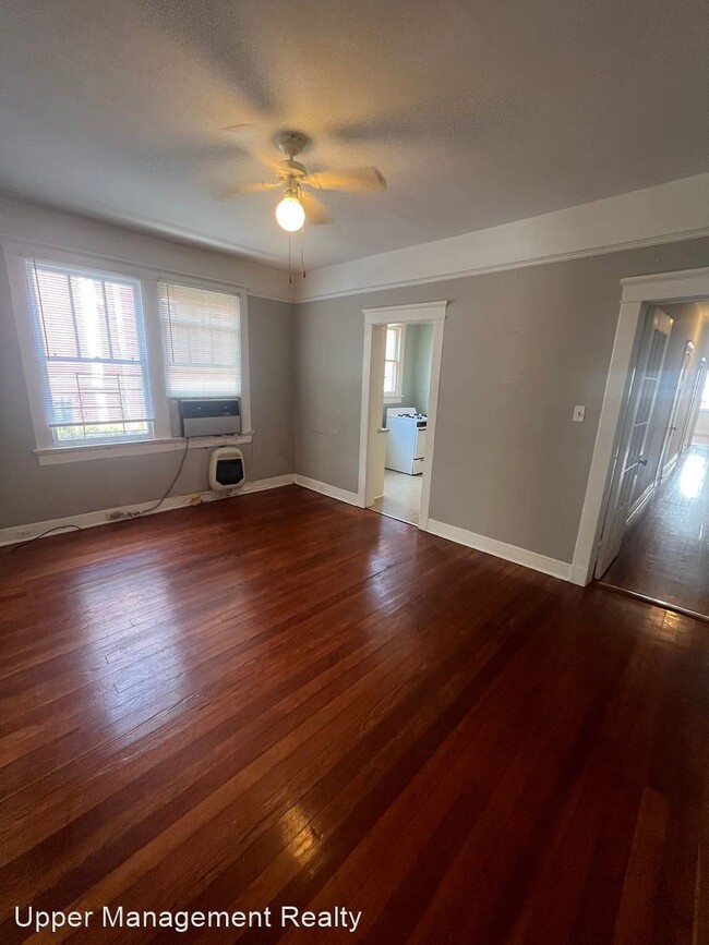 Building Photo - 2 br, 1 bath Apartment - 4729 Carondelet S...