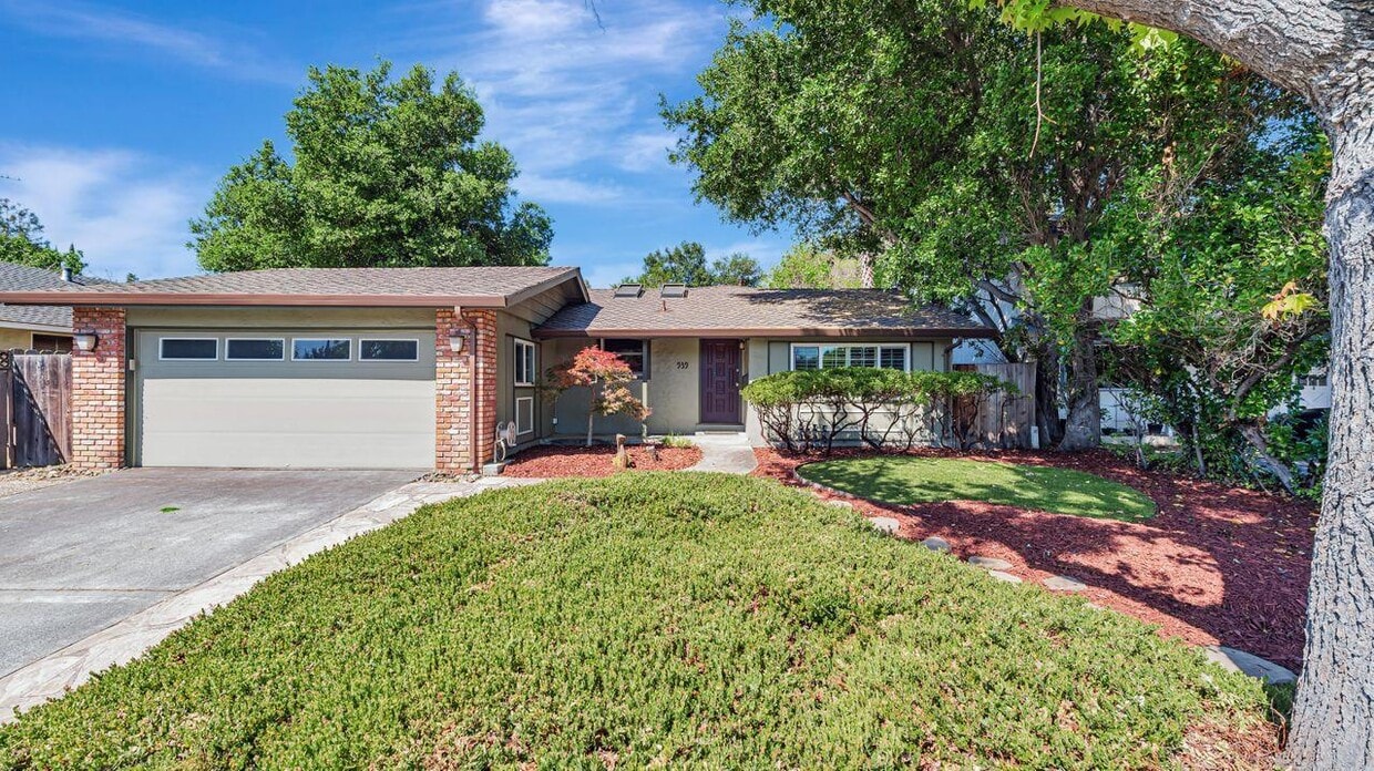 Foto principal - 939 Poplar Ave