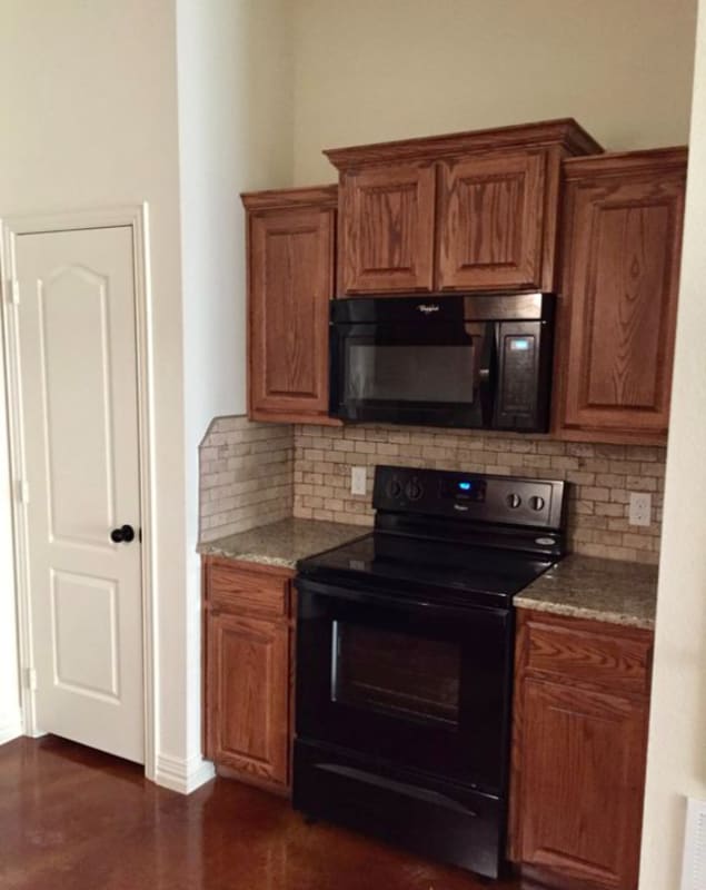 2312 Valley Ave Unit 2312A, Temple, TX 76504 Room for Rent in