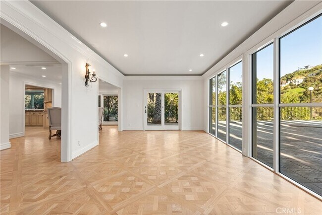 Foto del edificio - 8152 Tianna Rd