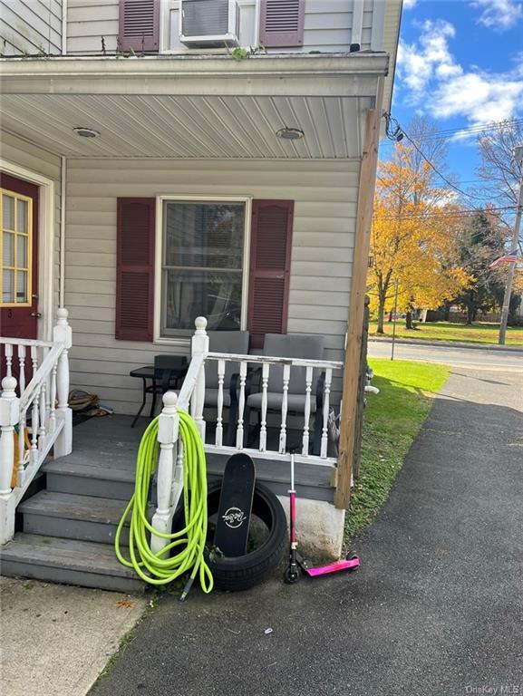 23 Goshen Ave Unit 3, Washingtonville, NY 10992 Room for Rent in