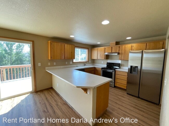 Building Photo - 4 br, 2.5 bath House - 17226 NW Millbrook ...