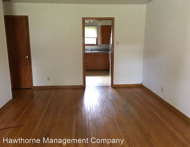 Foto del edificio - 2500-2502 Braemore Rd