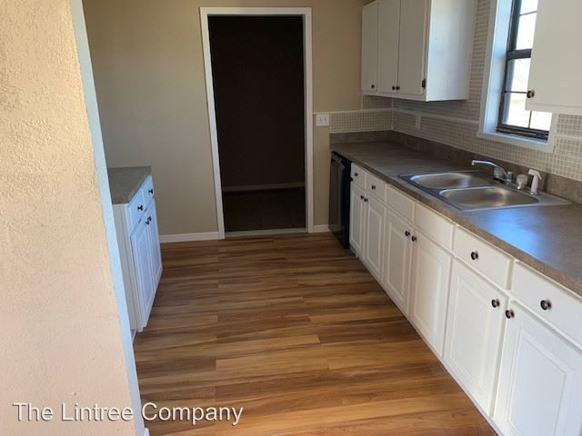 Building Photo - 3 br, 1 bath House - 1620 Sunnyside