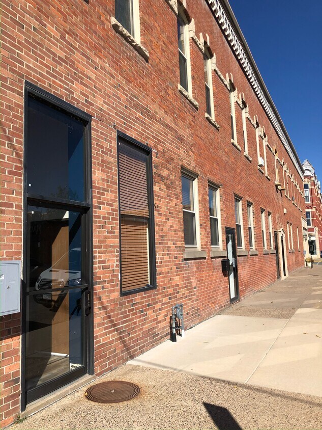 163 Lafayette St Unit 1, Winona, MN 55987 163 Lafayette St Winona, MN