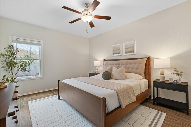 Foto del edificio - 7101 Spirit Hill Rd