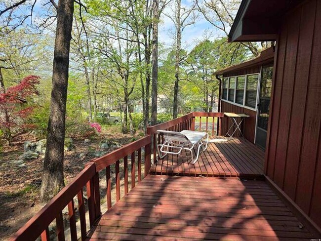 Foto del edificio - Contact Peggy Goodman 501 676 1758