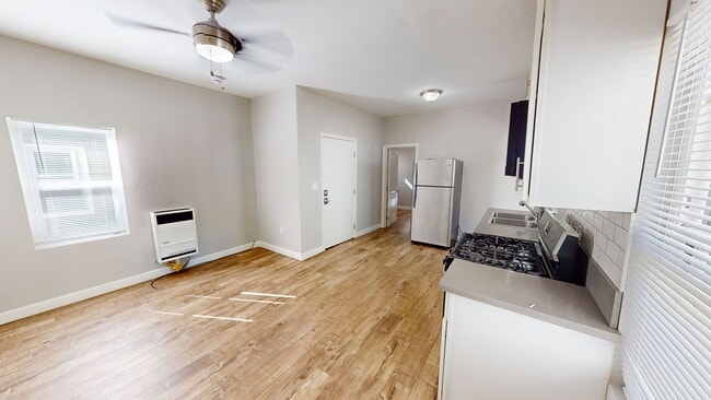 Interior Photo - Chelsea/Soto