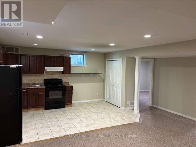 Photo du bâtiment - 27 Michael Ct