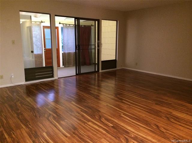 Building Photo - 98-1708-1708 Kaahumanu St
