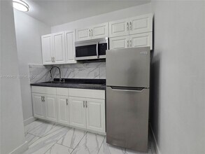 Building Photo - 1230 NW 70th St