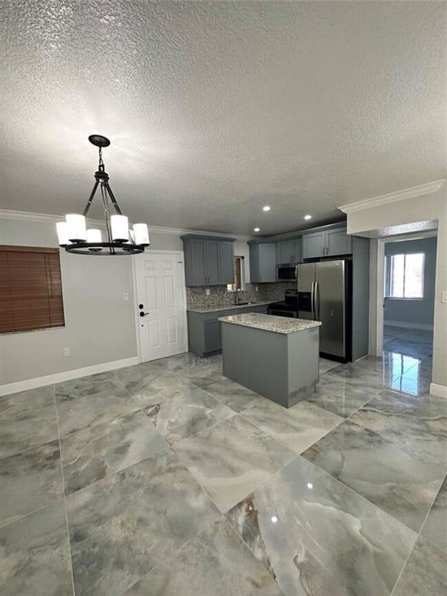 Foto del edificio - 4050 NW 135th St