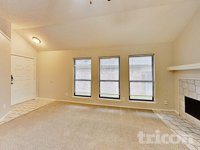 Building Photo - 1637 Woodhall Way