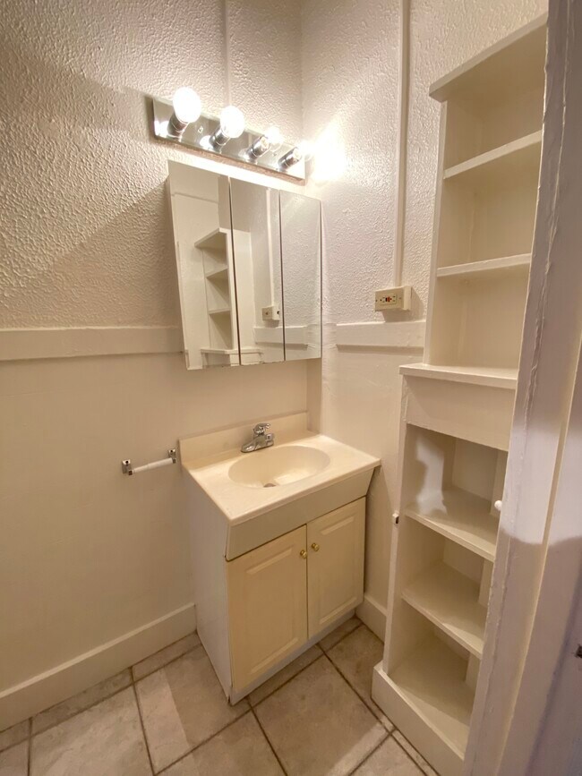 Pine Properties LLC. Apartments San Francisco, CA