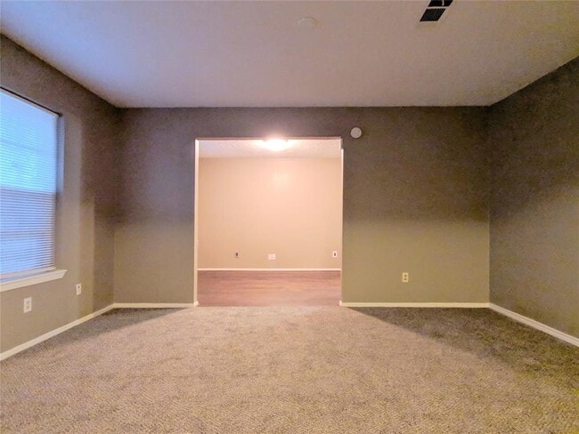 Building Photo - 4215 Tylergate Dr