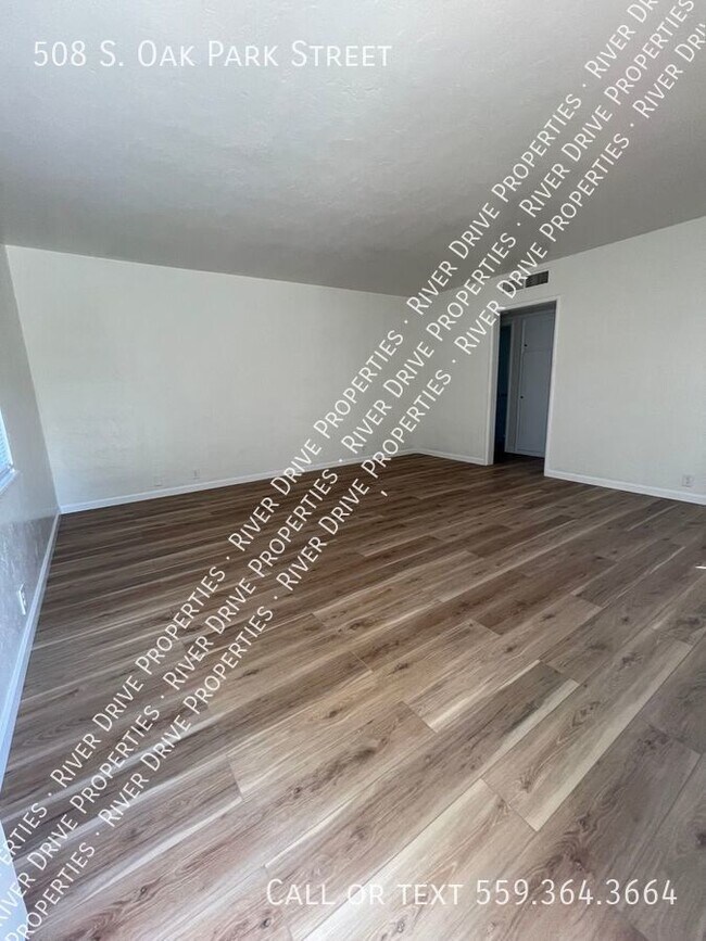 Building Photo - Cozy 2 bedroom home available now!