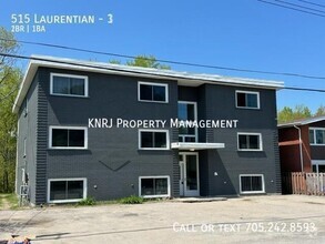 Building Photo - 515 Laurentian Ave