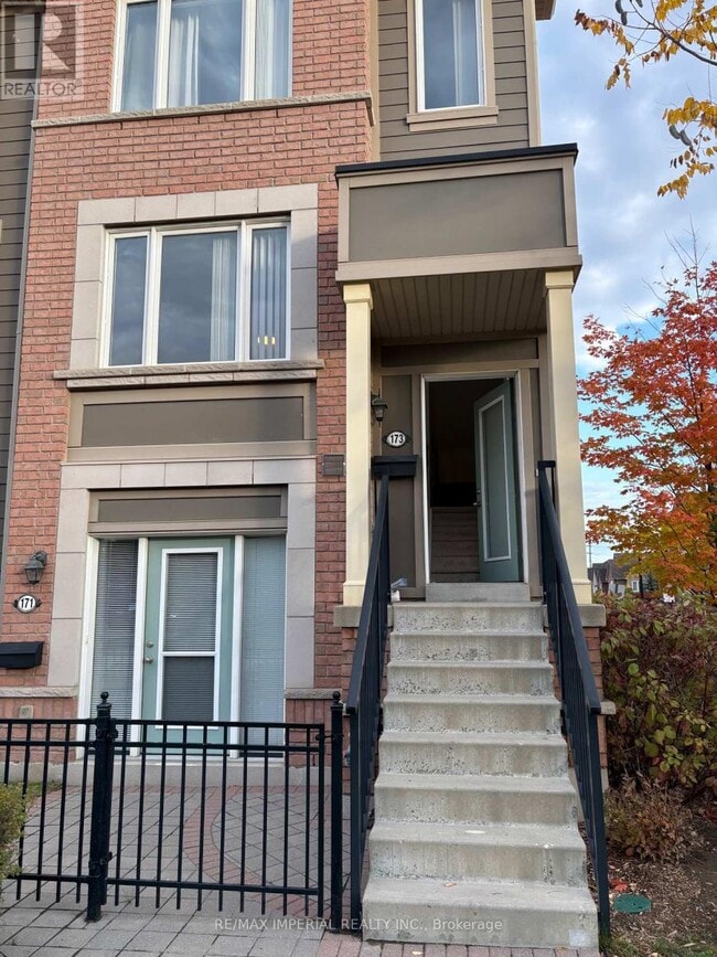 Building Photo - 173 Lewis Honey Dr