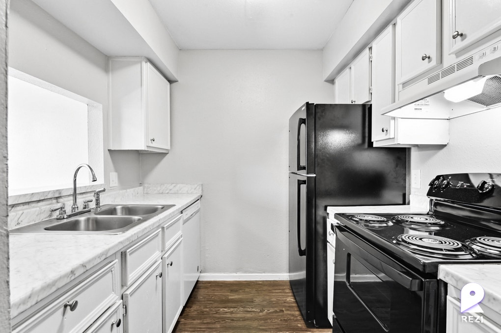 2602 21st St N Unit 308, Texas City, TX 77590 Apartment for Rent in