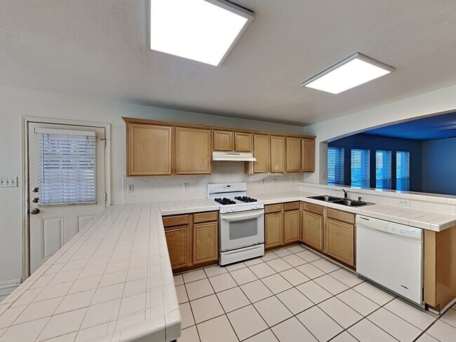Foto del edificio - 31442 Camden Village Dr