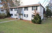 Primary Photo - 102 Hemlock Hill