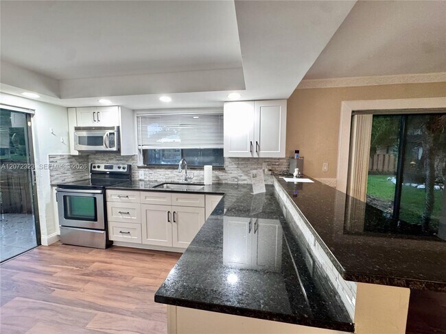 Foto del edificio - 32 Wimbledon Lakes Dr