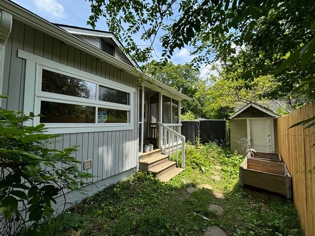 Photo - 2606 Corral Rd House