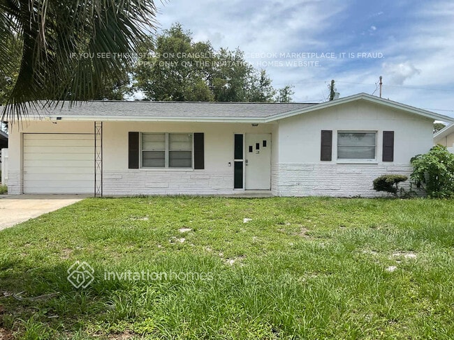 Building Photo - 1744 Bentley St