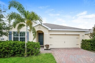 Building Photo - 150 PYRUS Ln