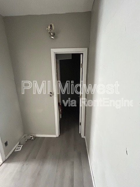 Building Photo - 2516 S Washington St