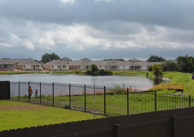 Foto del edificio - 4128 Home Place Rd