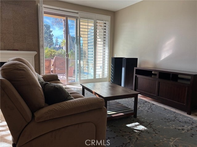 Foto del edificio - 105 Bay Hill Dr