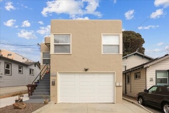 Building Photo - 1414 Santa Clara St