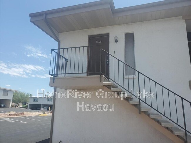 Building Photo - 1768 Montana Vista