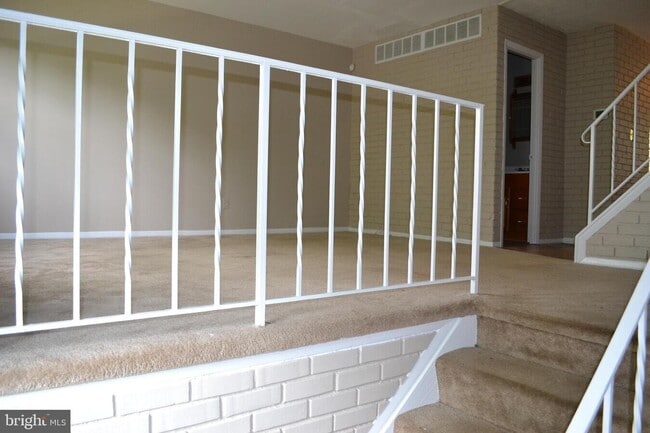 Entryway stairs - 302 Hometown Way