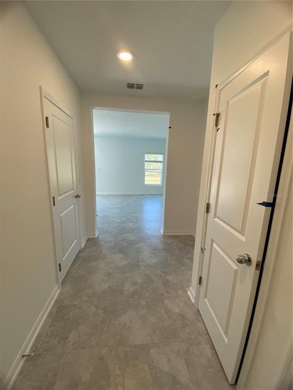 Building Photo - 3947 Willow Brk Dr