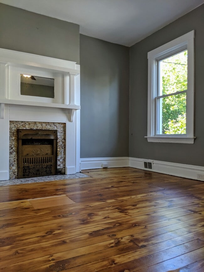 Building Photo - 4109 Haldane St