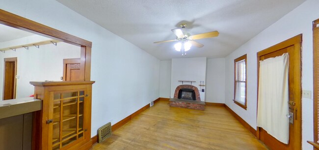 Foto del edificio - 1601 Leavenworth St