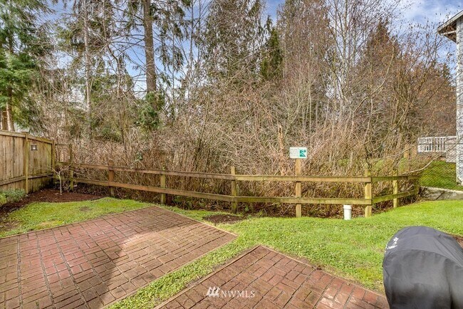 Foto del edificio - 12502 34th Ave SE