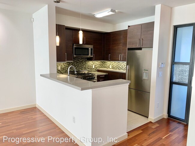Building Photo - 1 br, 1 bath House - 233 Franklin Street  ...