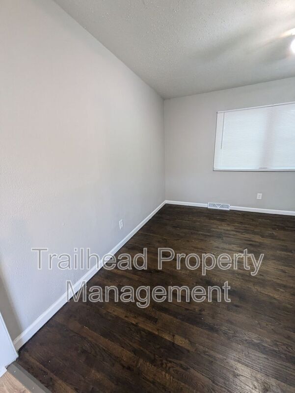 Foto del edificio - 7316 NE 46th St