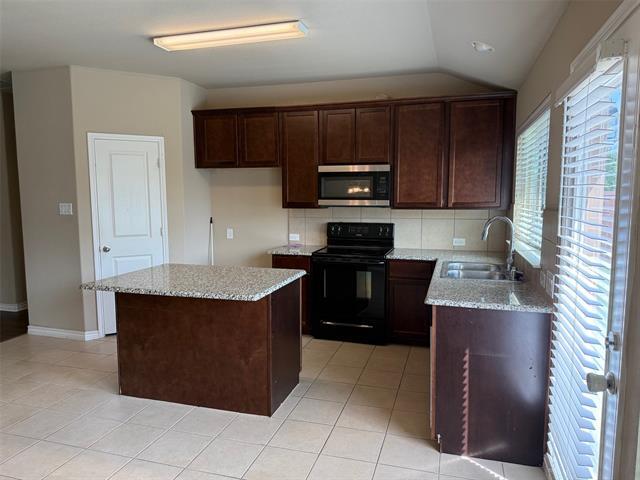 Building Photo - 2416 Scott Creek Dr