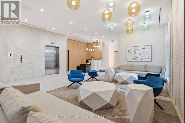 Building Photo - 500 Plains Rd E