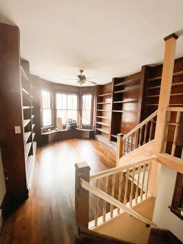 Primary Photo - 2bed 1.5Bath with Den and Library! Full Historic Remodel!