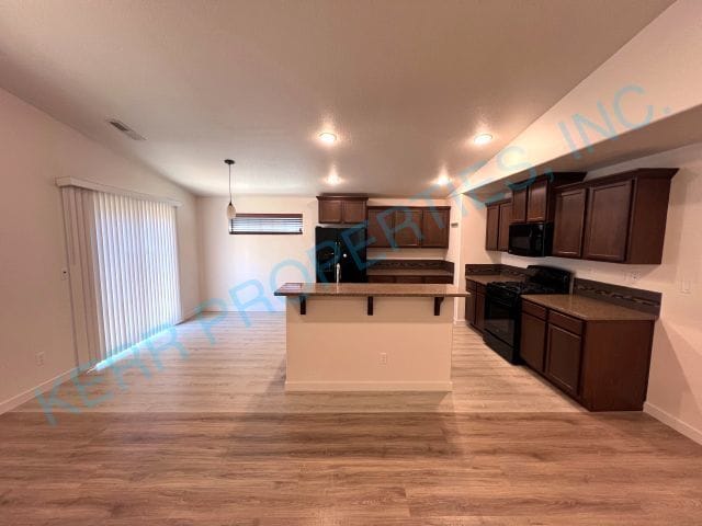 Building Photo - Charming 3 Bed, 2.5 Bath Rental Home in Sa...