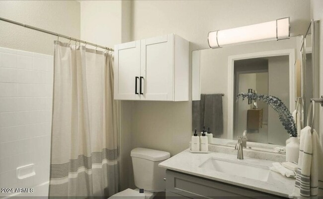 Photo - 10 W Minnezona Ave Apartment