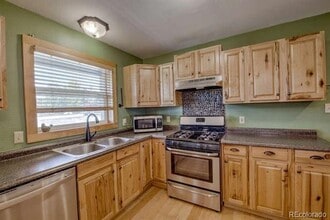 Building Photo - 801 Crawford Ln