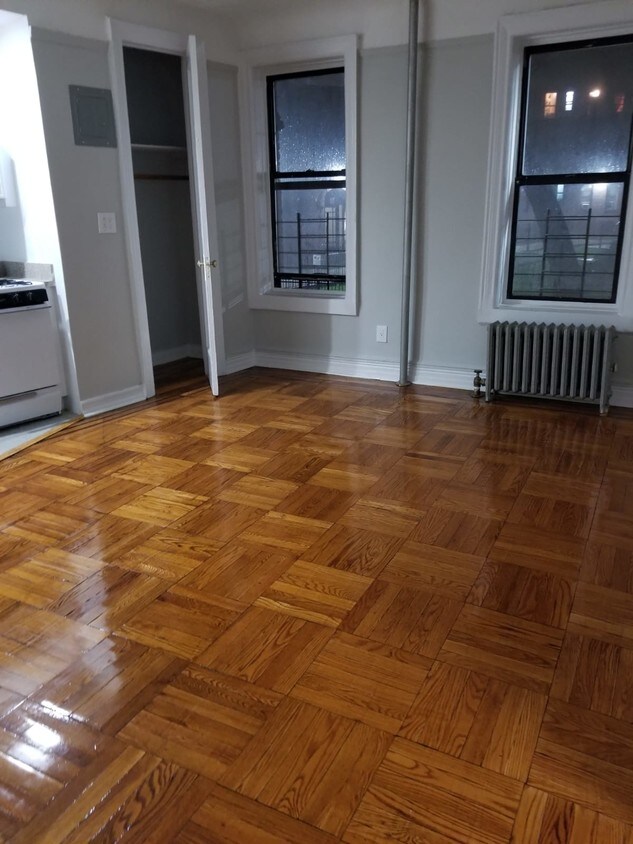 9019 88th Ave Unit E12, Woodhaven, NY 11421 Condo for Rent in